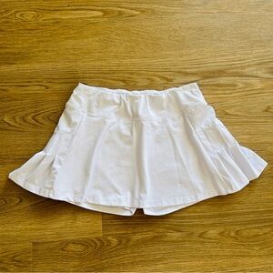 NWT Women’s Small White Pleated Skort Mini Athletic Skirt with Shorts Pocket Gym